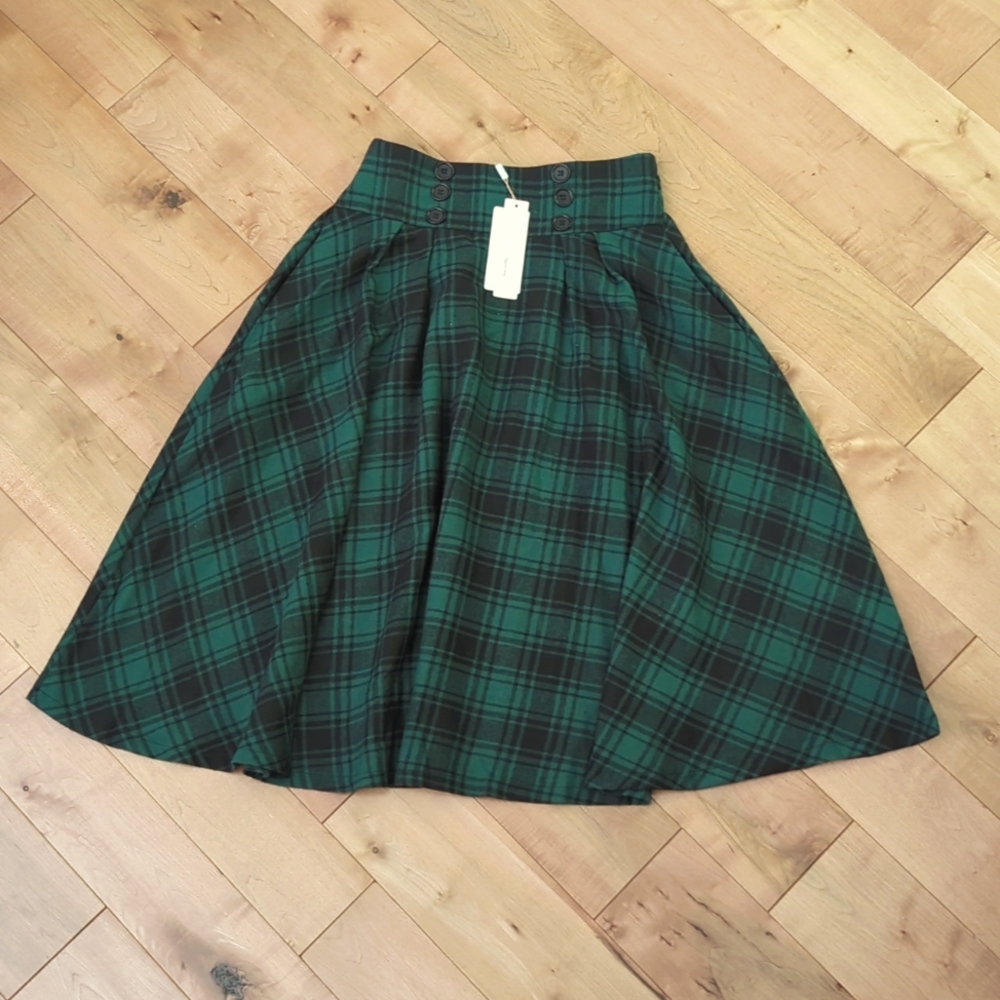 NWT Plaid black and Green midi skirt